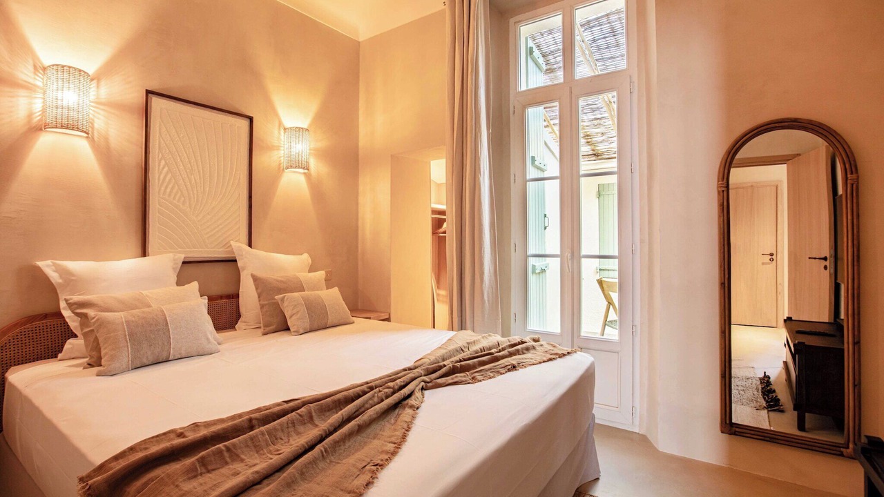 Photo of Bedroom in Saint-Tropez City Centre