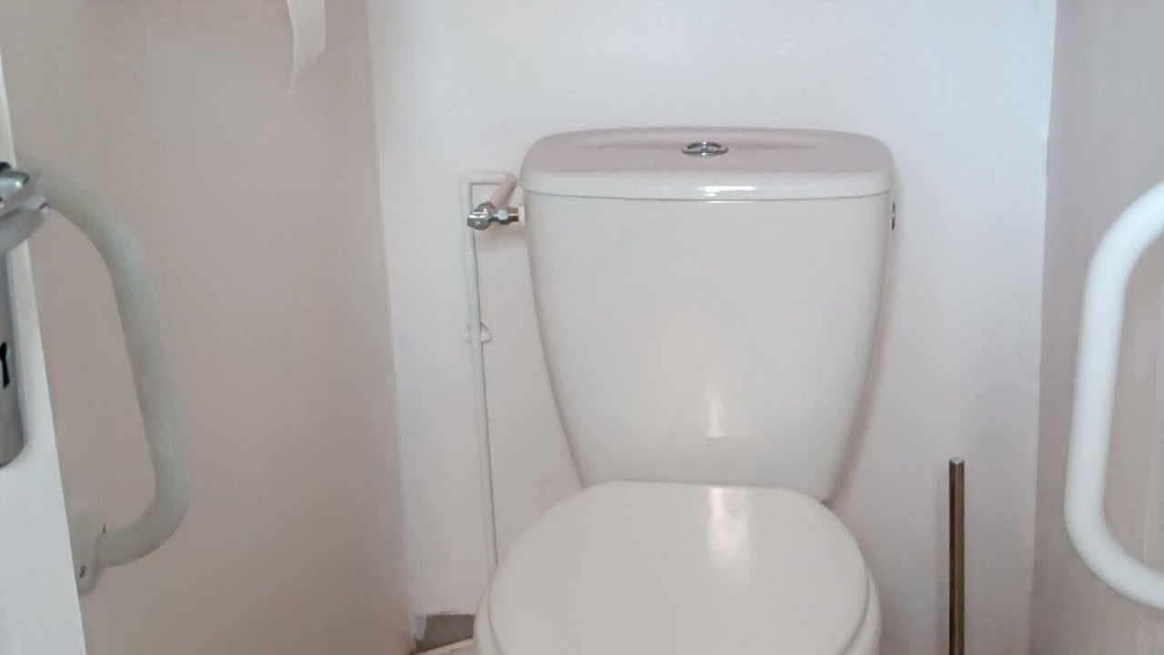 Photo of Bathroom in Sancerre
