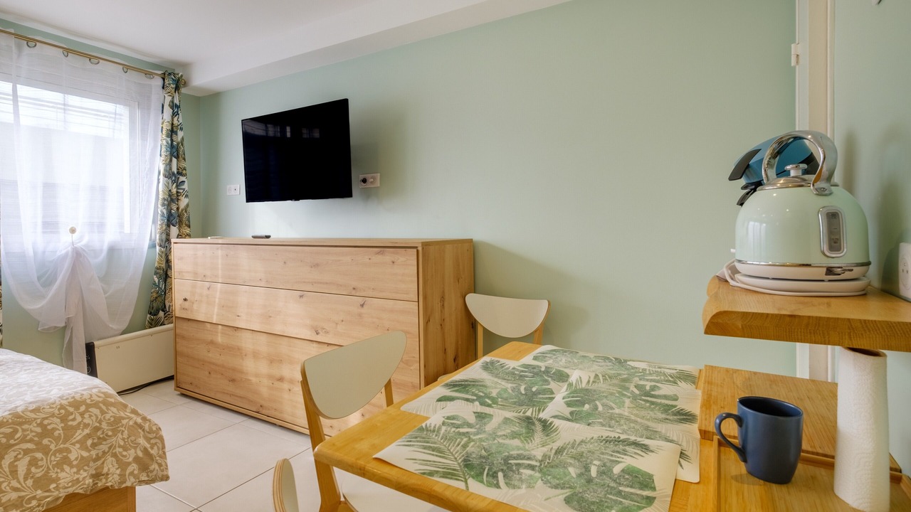 Photo of Bedroom in Villeneuve Loubet Beach