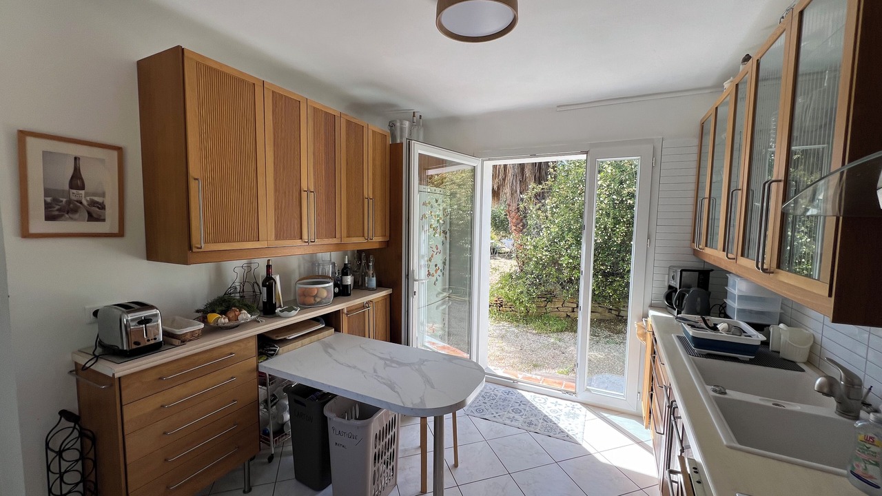 Photo of Kitchen in La Cadiere-d'Azur