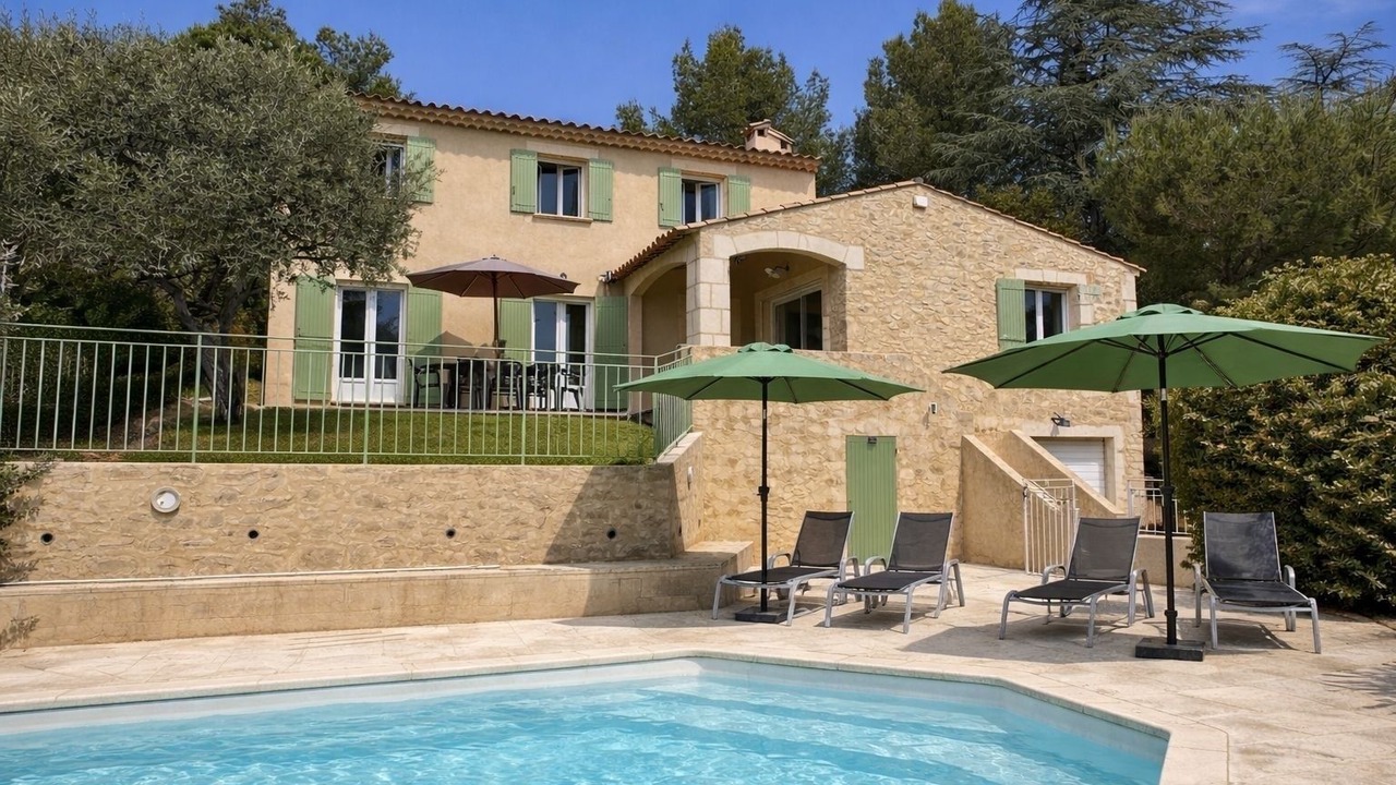 Photo of Outdoor in Paradou