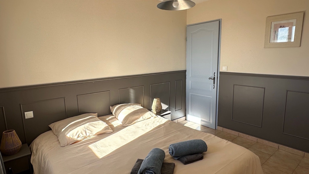 Photo of Bedroom in Paradou