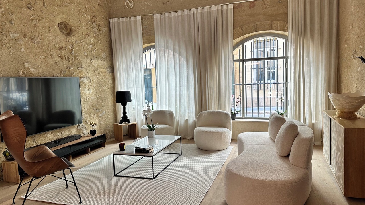 Photo of Livingroom in Aix-en-Provence Historic Centre
