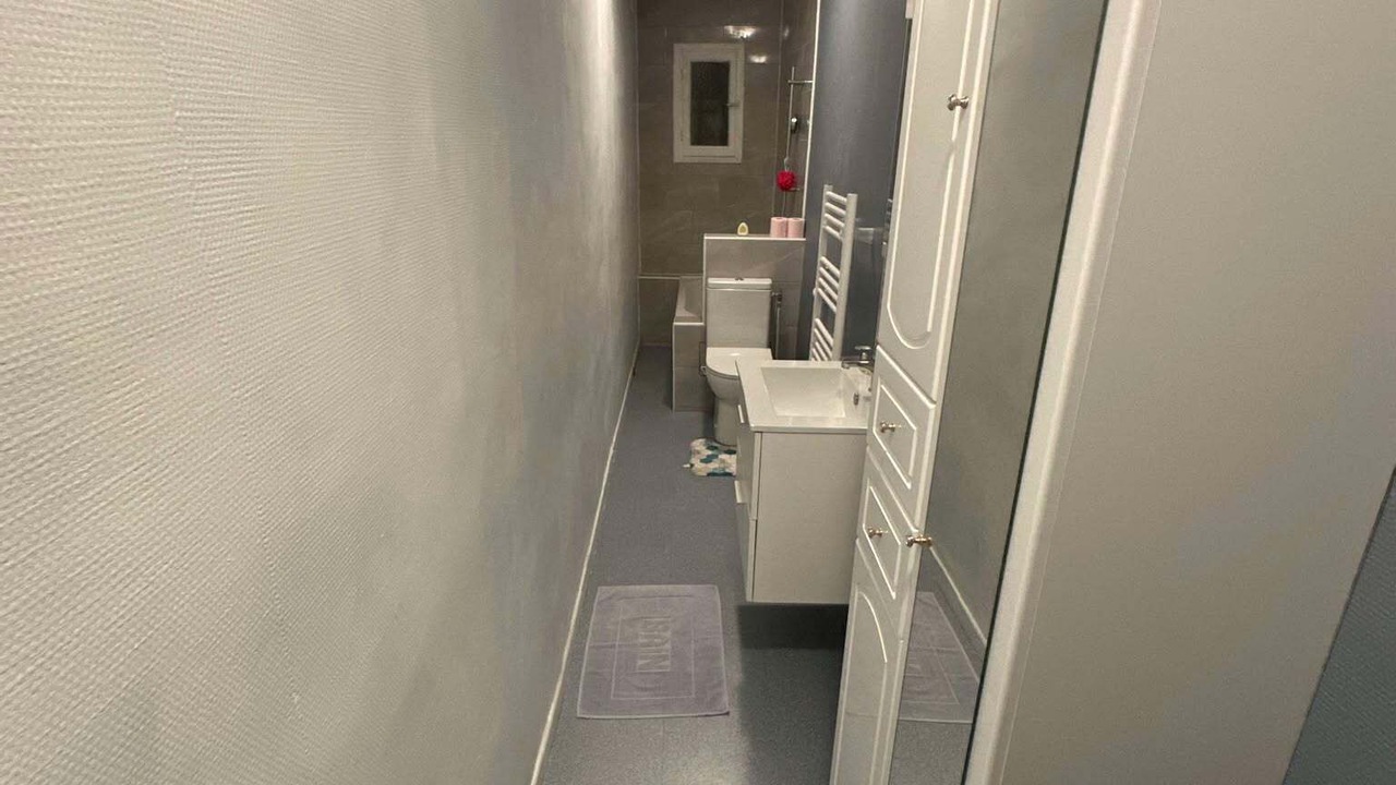 Photo of Bathroom in Gevrey-Chambertin