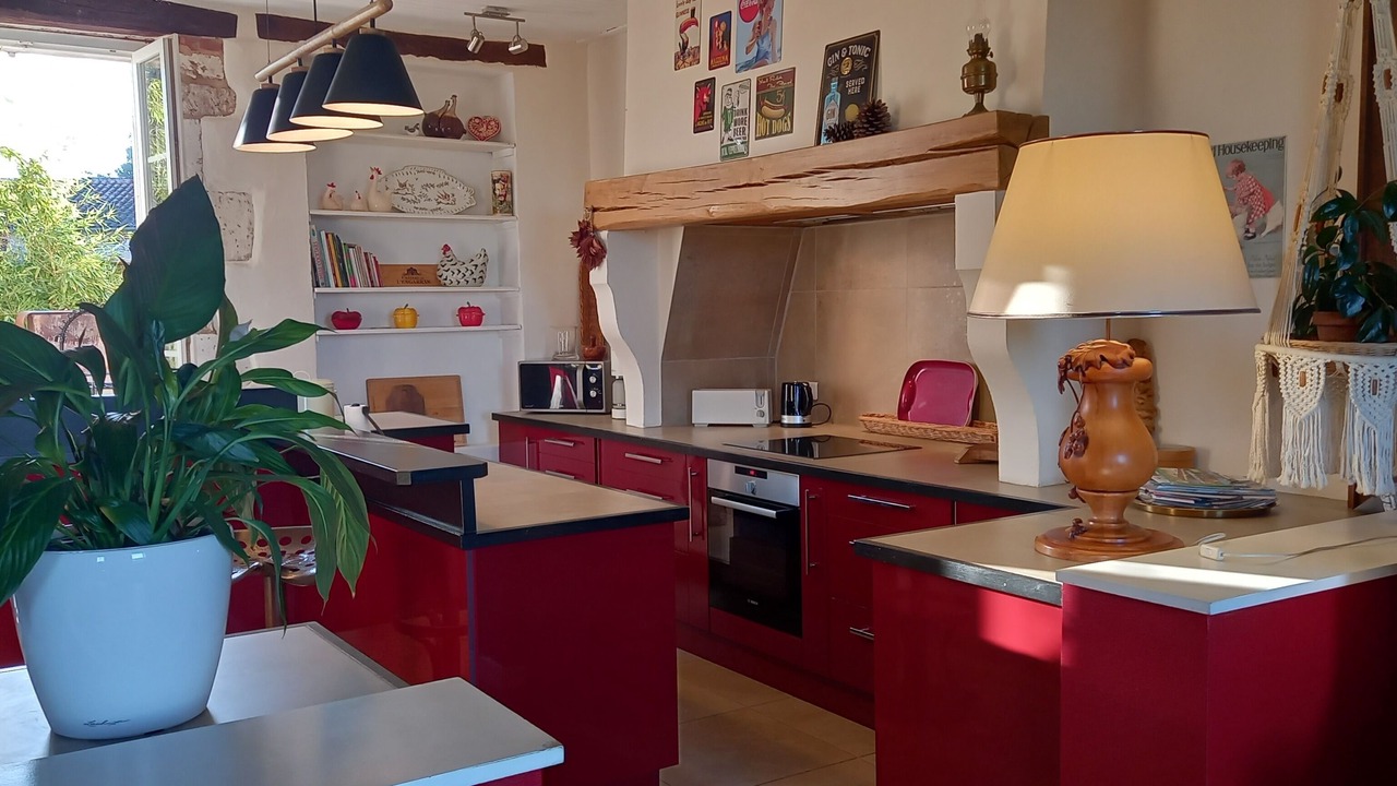 Photo of Kitchen in Sauveterre-la-Lemance