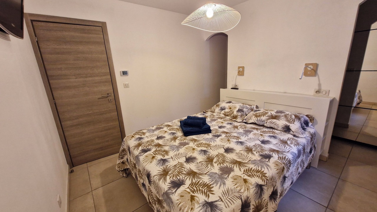 Photo of Bedroom in Aureille
