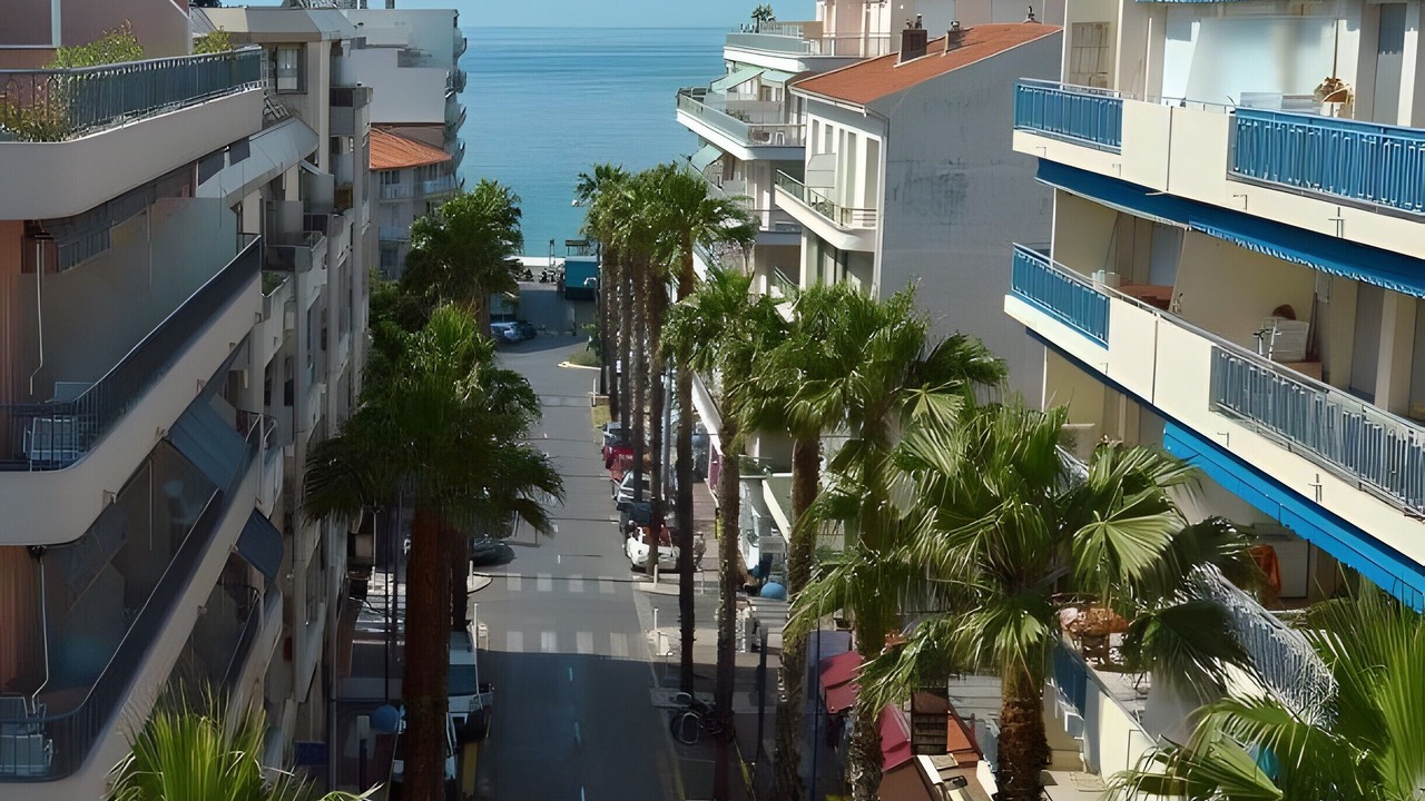 Photo of Others in Juan-les-Pins