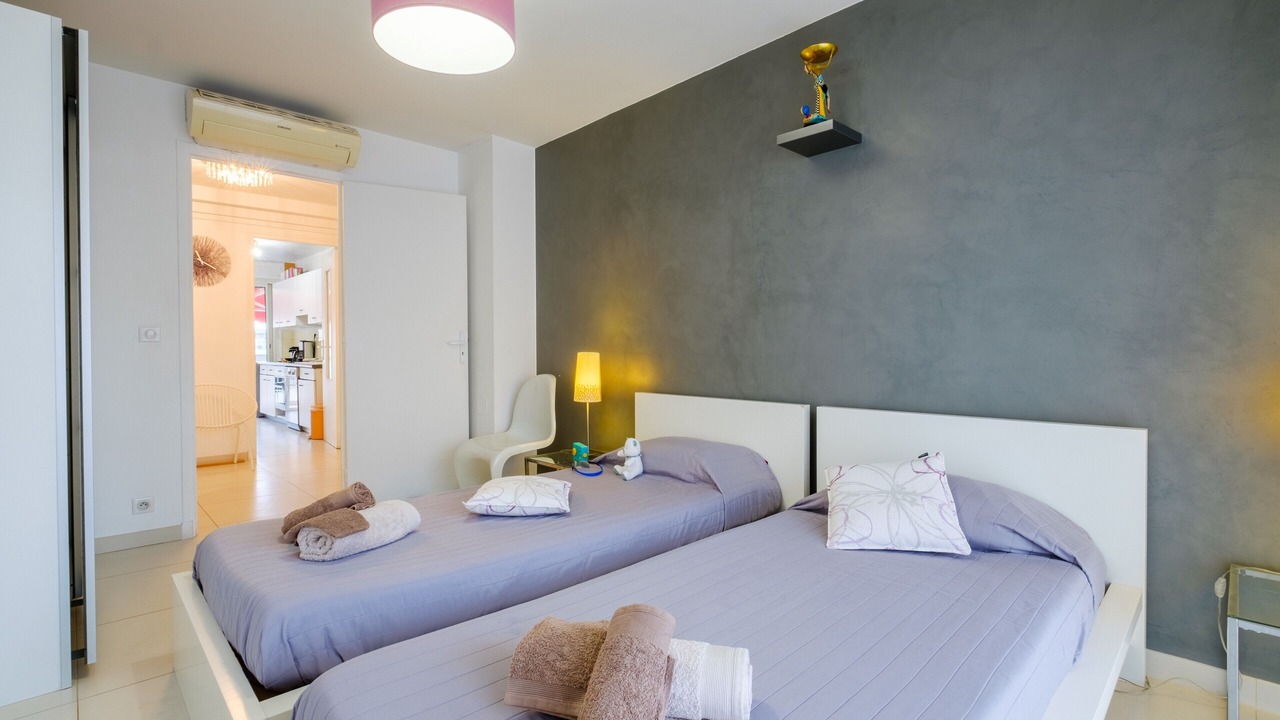 Photo of Bedroom in Juan-les-Pins