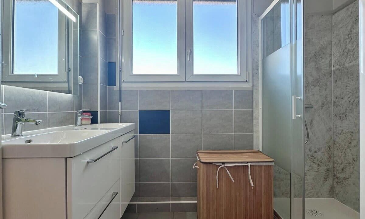Photo of Bathroom in Brive-la-Gaillarde