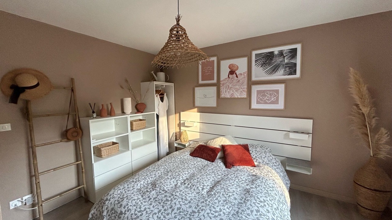 Photo of Bedroom in Pernes-les-Fontaines