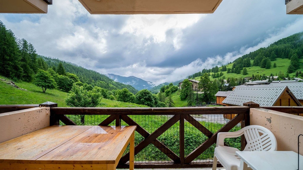 Photo of Patio Balcony in Allos