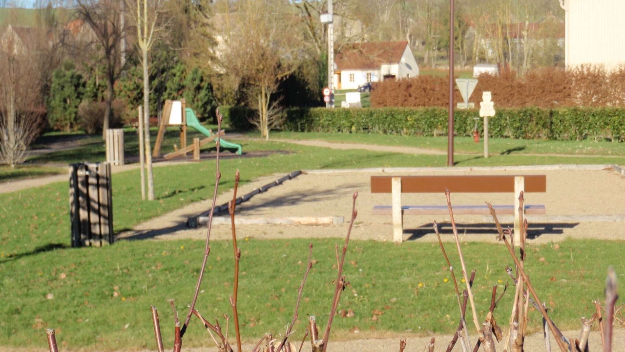 Photo of Others in Vault-de-Lugny