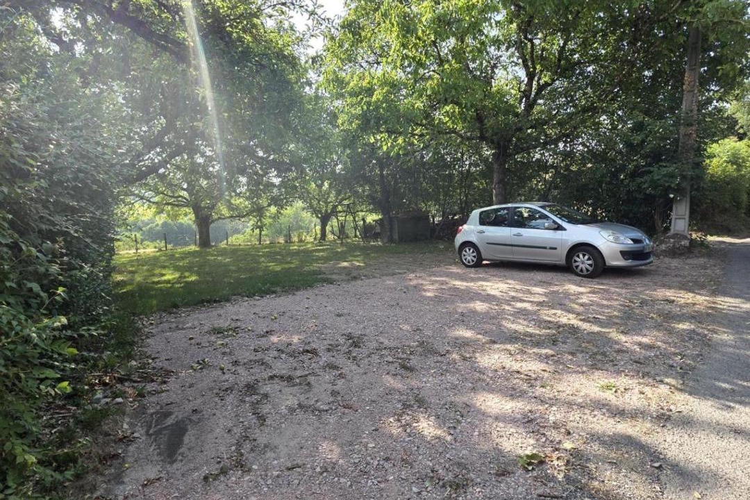 Photo of Others in Ferrieres-sur-Sichon