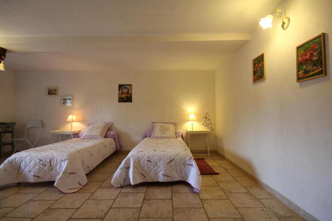 Photo of Bedroom in Devay