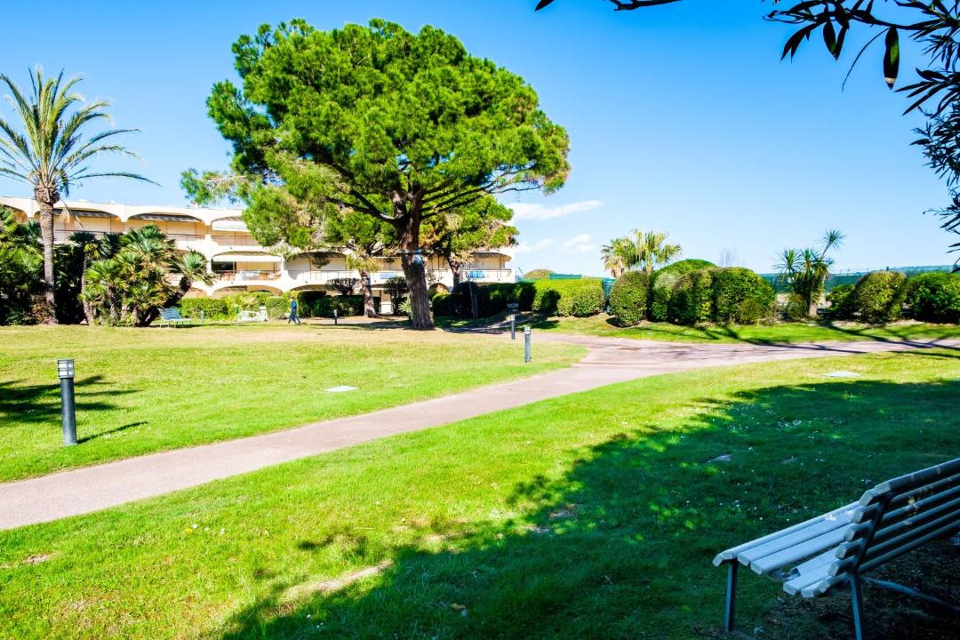 Photo of Others in Villeneuve Loubet Beach
