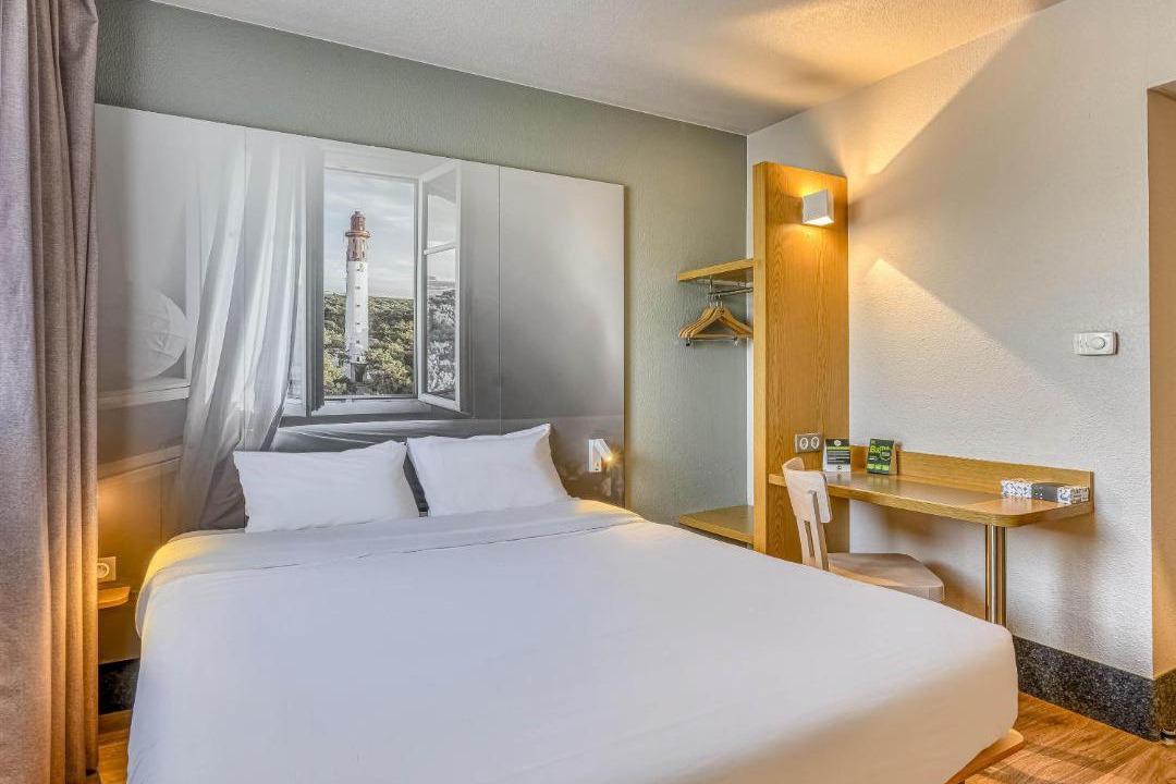 Photo of Bedroom in Mios