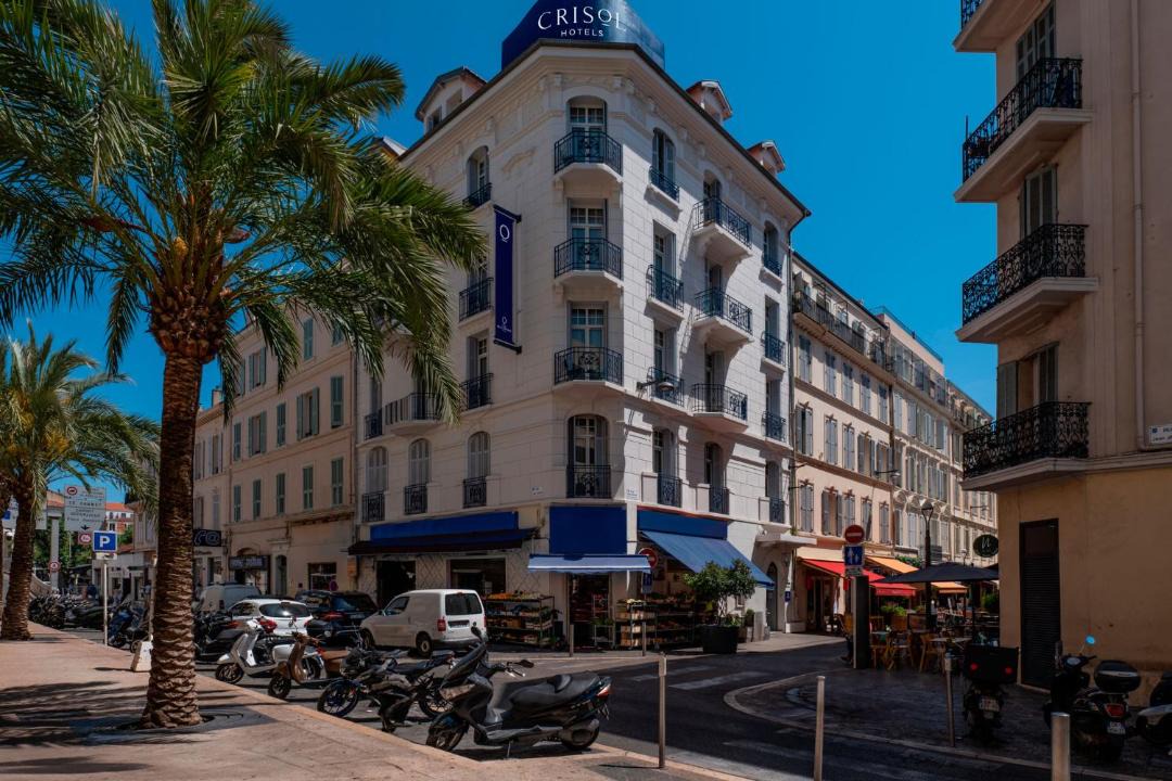 Photo of Others in Cannes City Centre