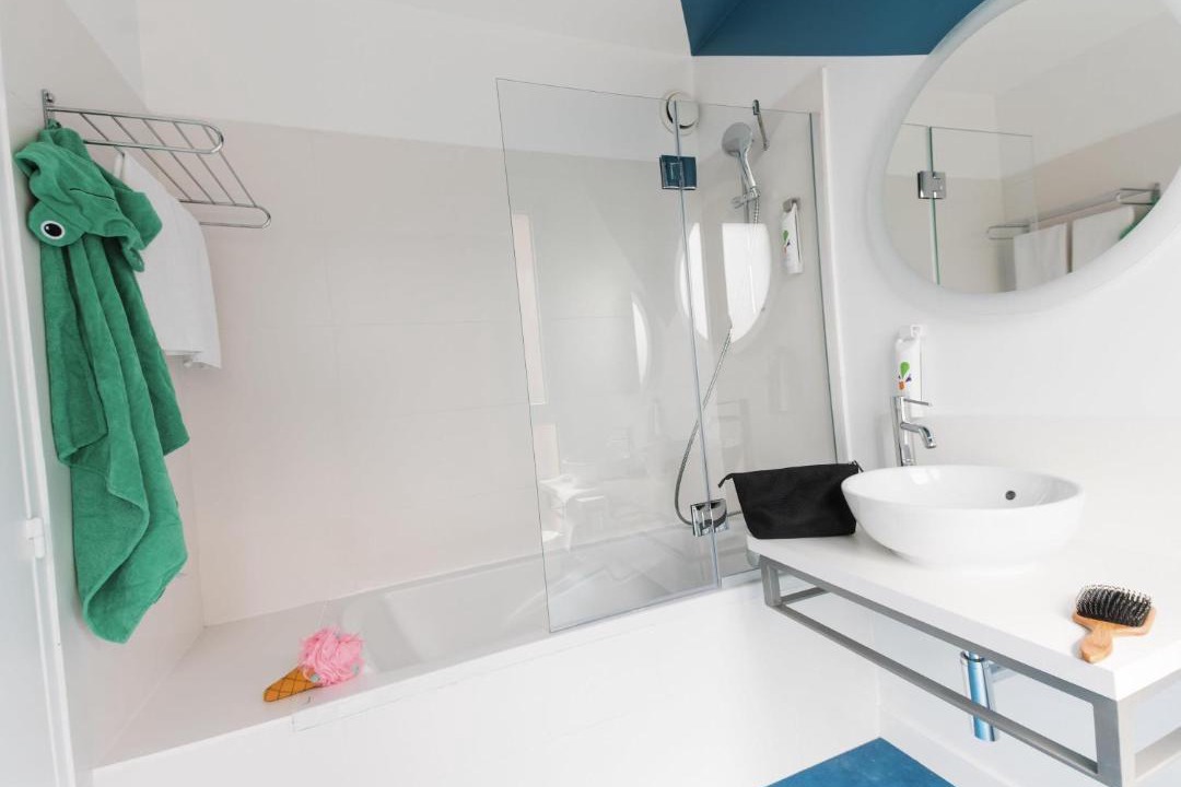 Photo of Bathroom in Le Mourillon