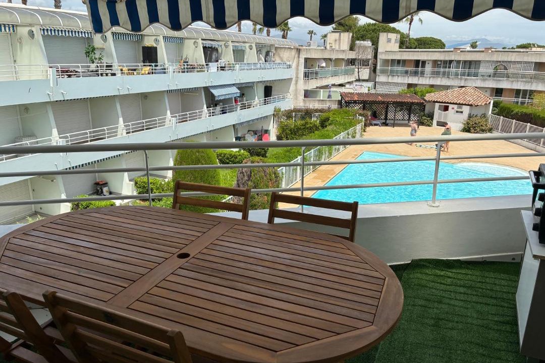 Photo of Patio Balcony in Villeneuve Loubet Beach