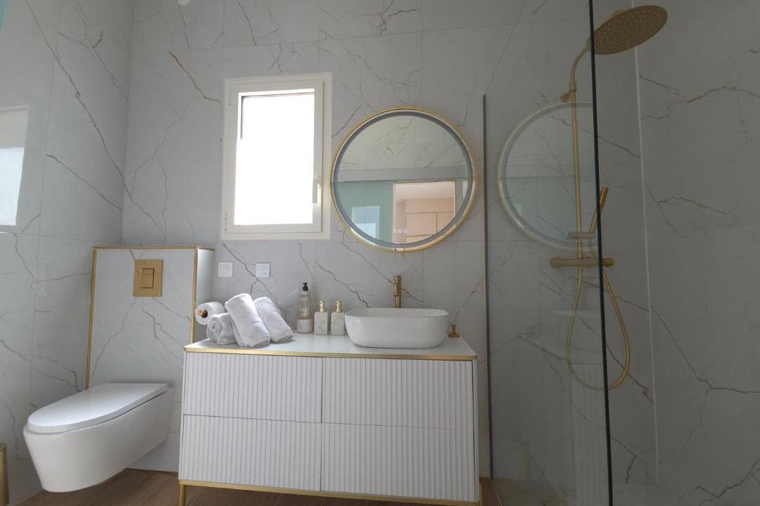 Photo of Bathroom in Saint-Cannat