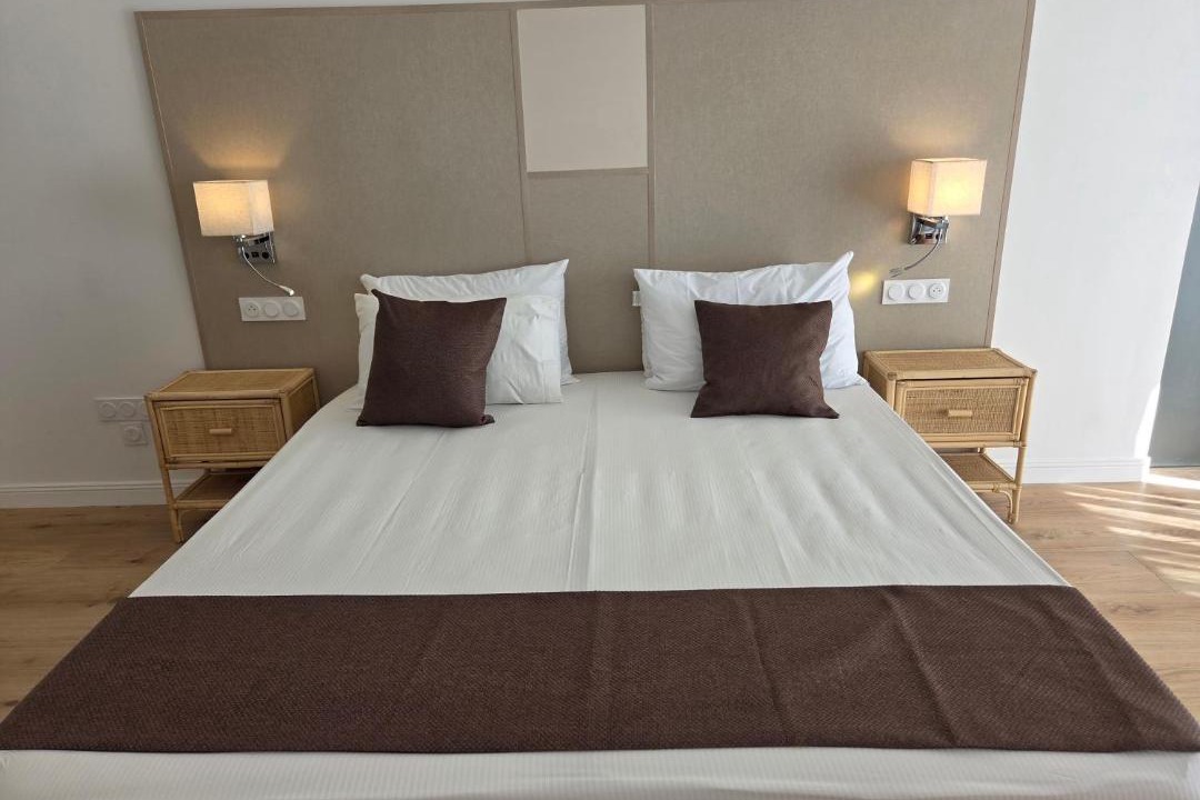 Photo of Bedroom in Saint-Cannat