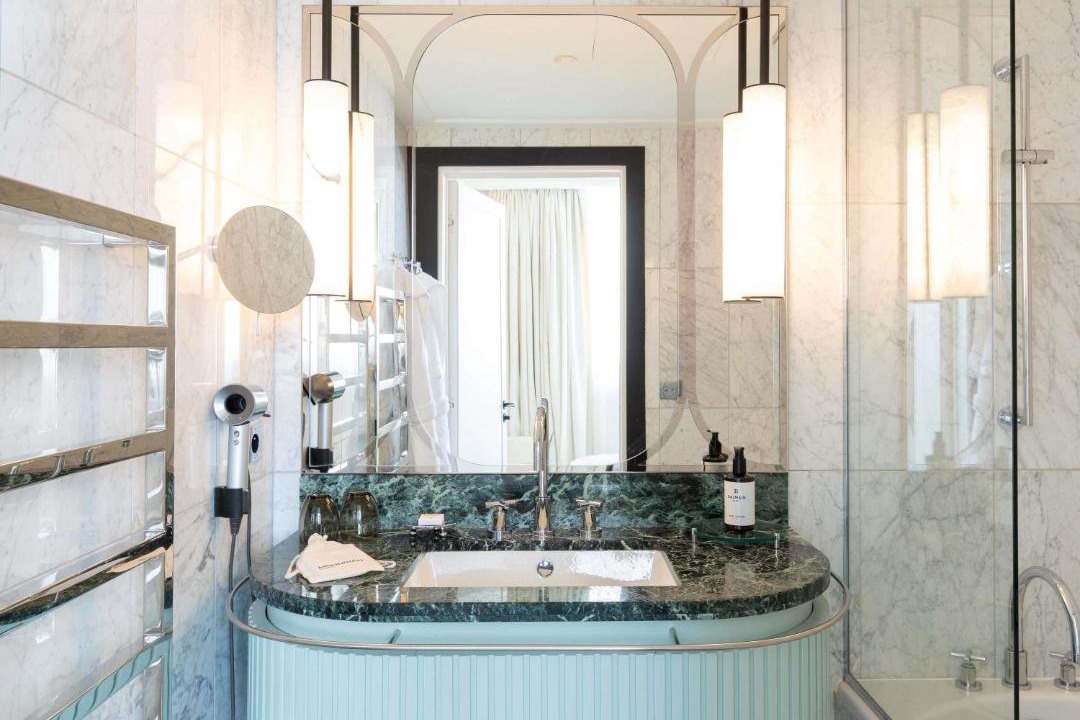 Photo of Bathroom in Cannes City Centre