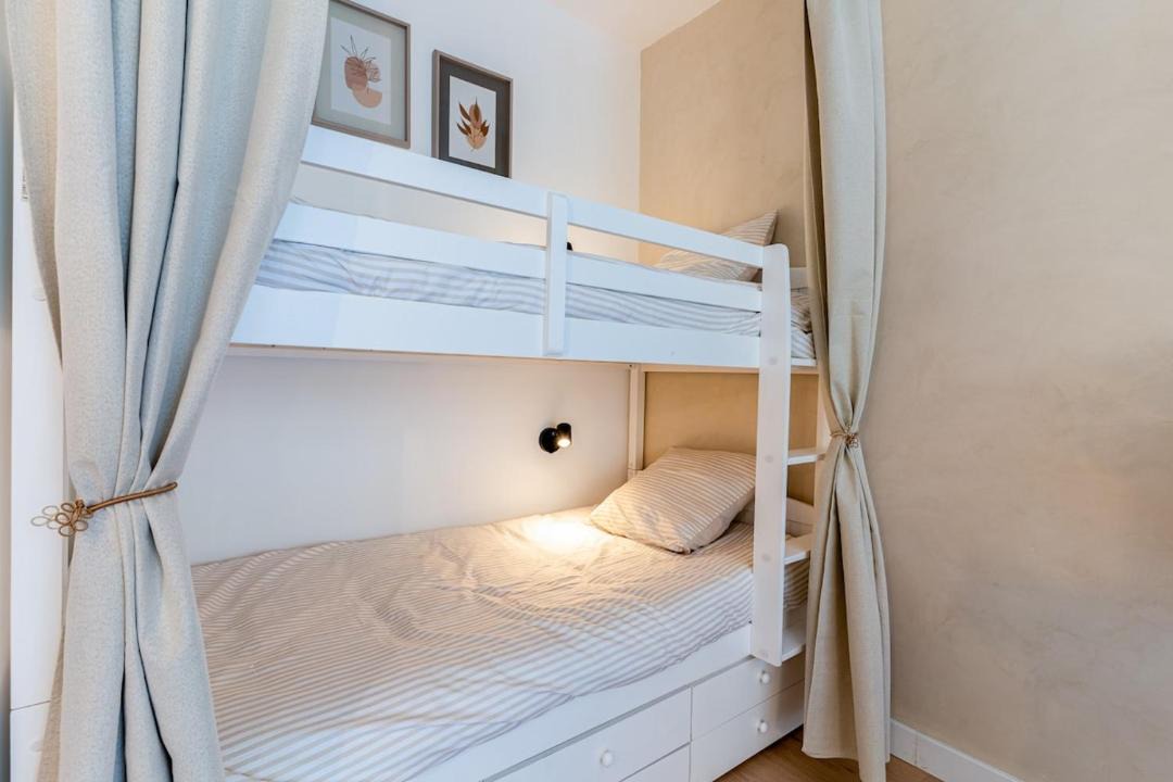 Photo of Bedroom in Beaulieu-sur-Mer