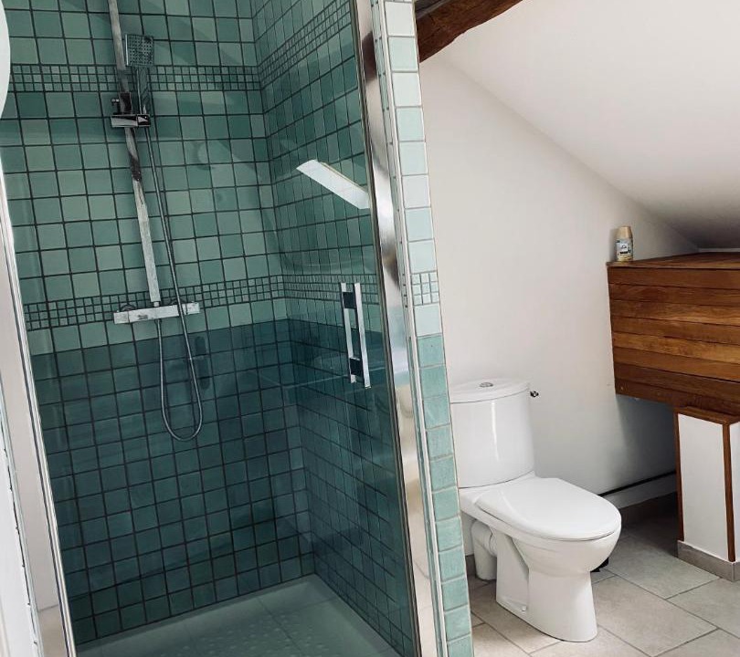 Photo of Bathroom in Avree