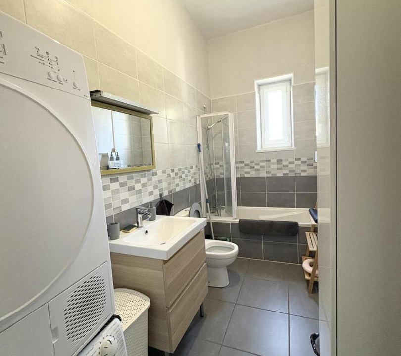Photo of Bathroom in Nevers