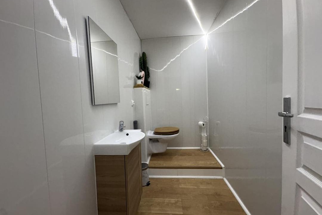 Photo of Bathroom in Nevers