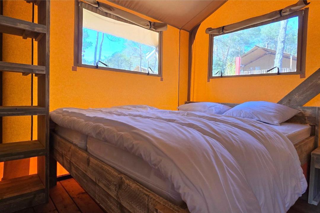 Photo of Bedroom in Saint-Laurent-du-Verdon