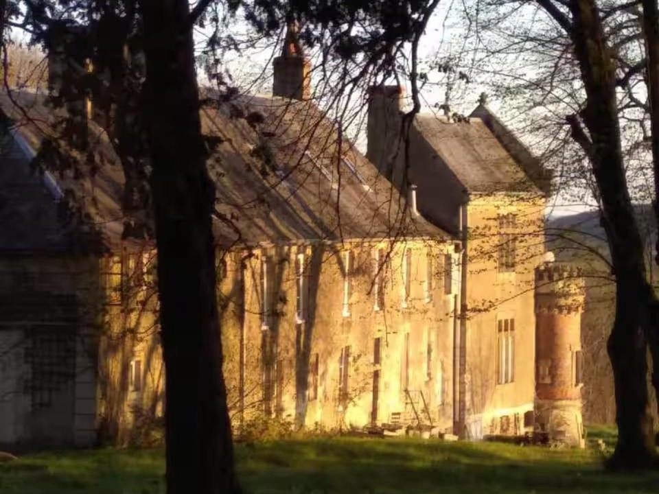 Photo of Buildings in Parigny-les-Vaux