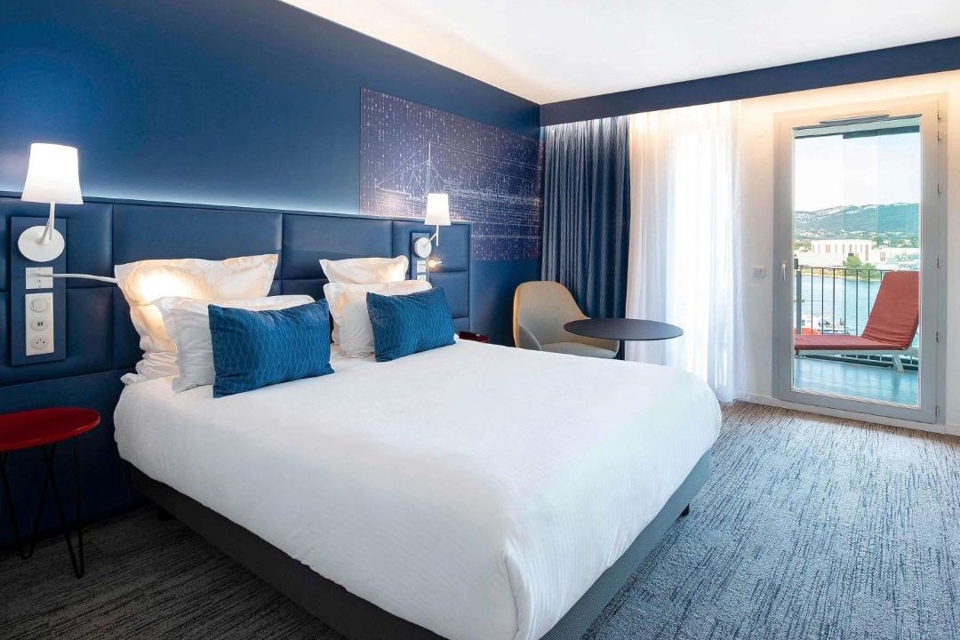 Photo of Bedroom in La Seyne-sur-Mer