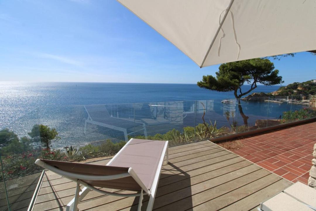 Photo of Patio Balcony in Ensues-la-Redonne