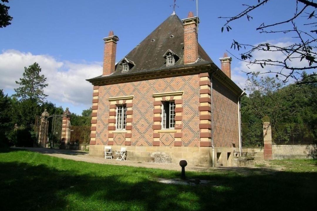 Photo of Others in Trevol