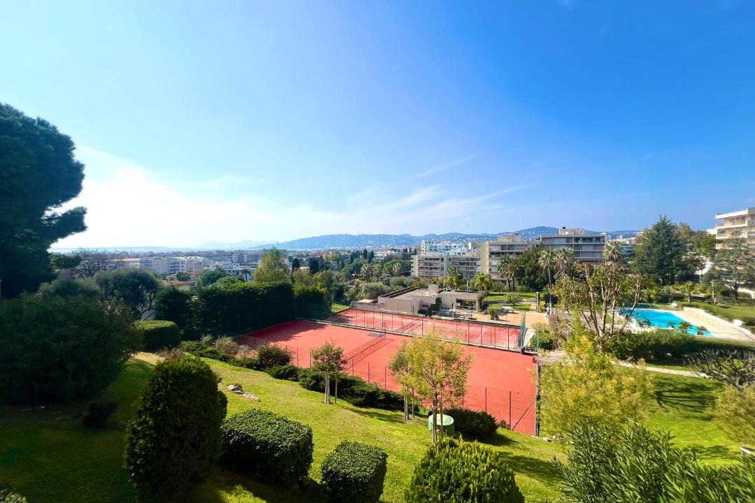 Photo of Others in Juan-les-Pins