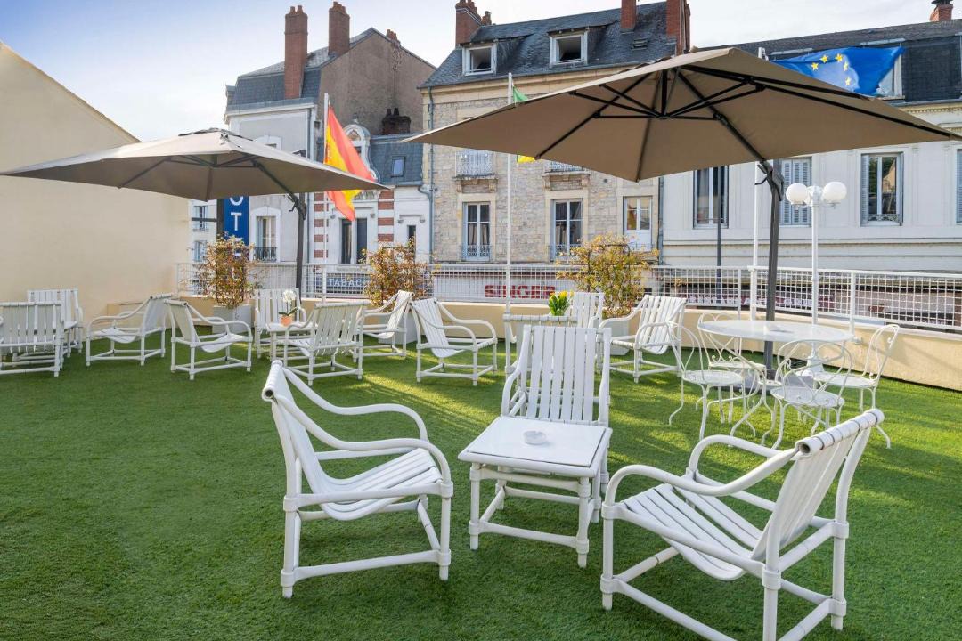 Photo of Others in Nevers