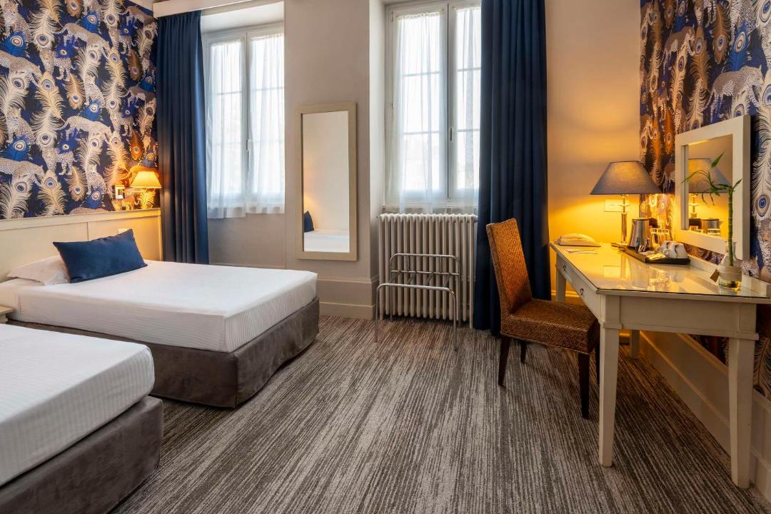 Photo of Bedroom in Nevers