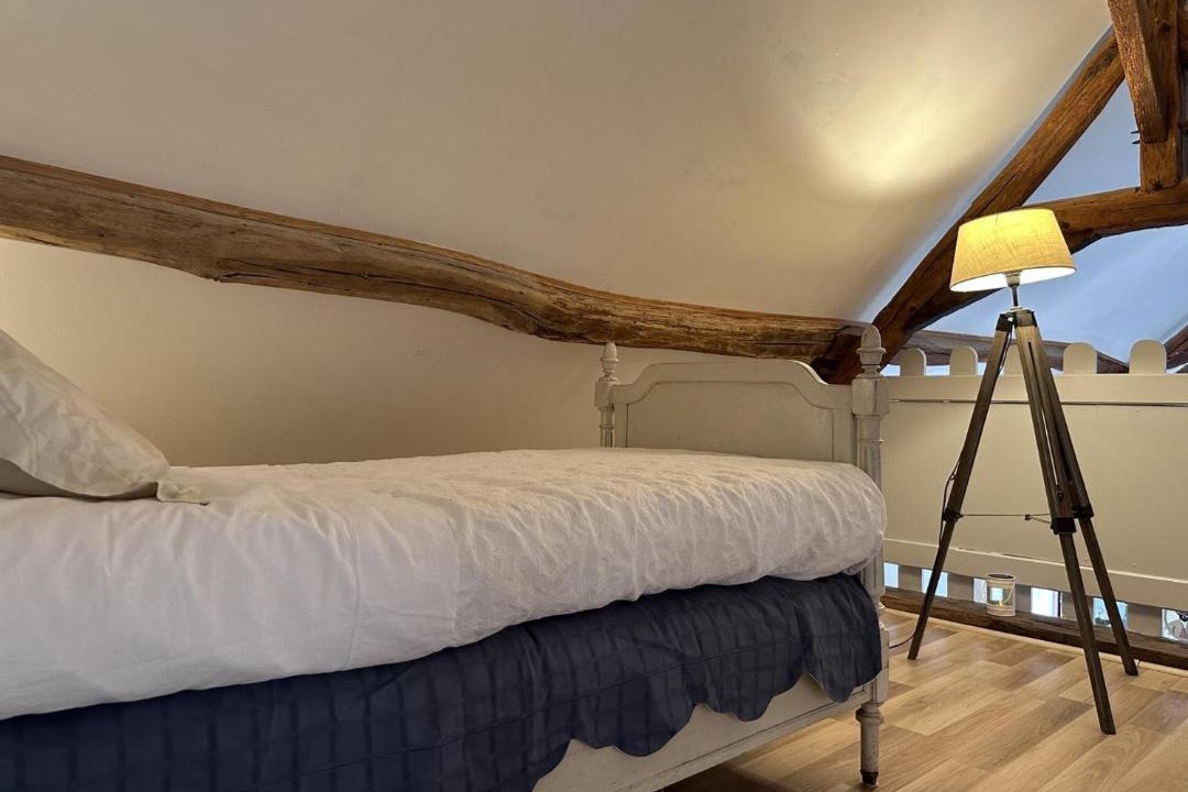 Photo of Bedroom in Toulon-sur-Allier