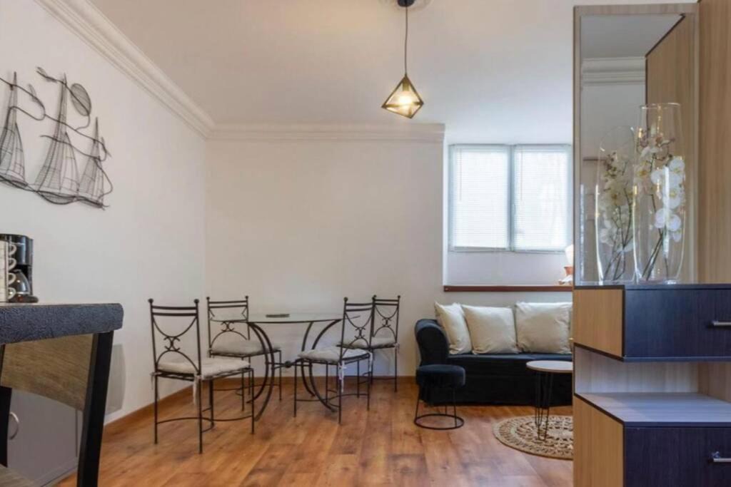 Photo of Livingroom in Nevers