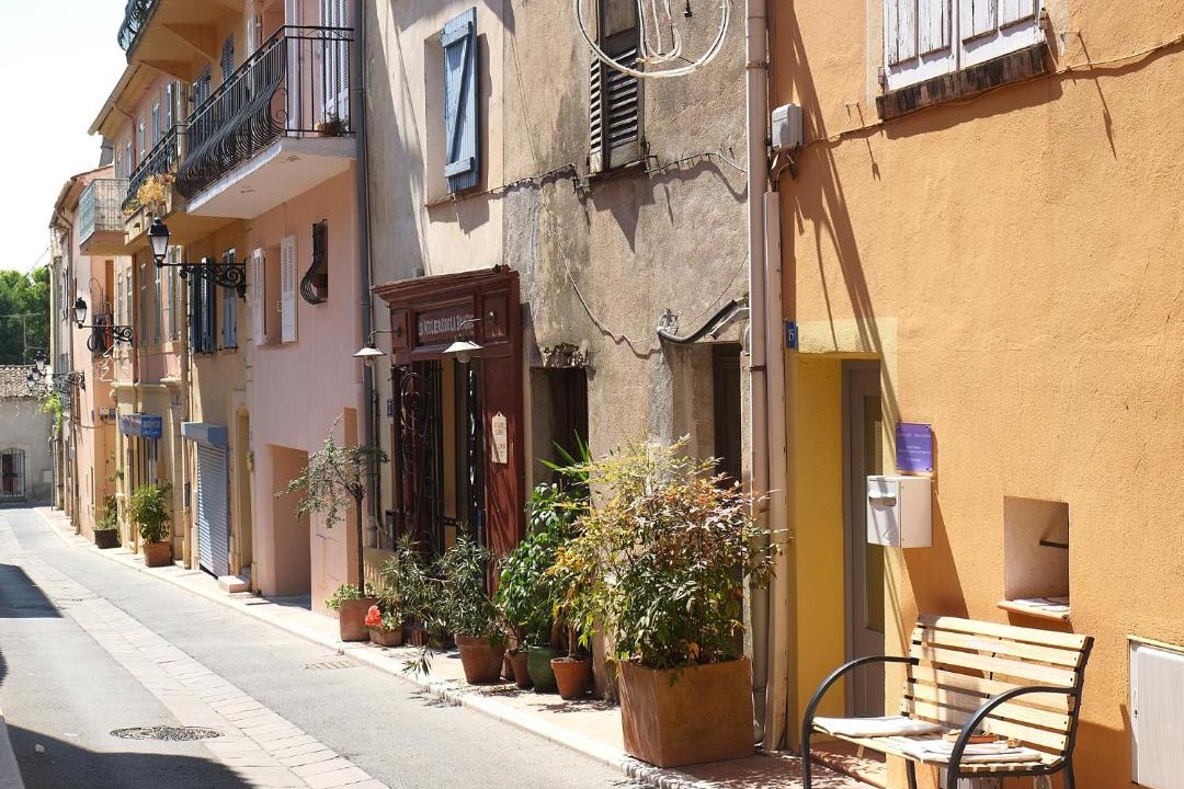 Photo of Others in Mouans-Sartoux