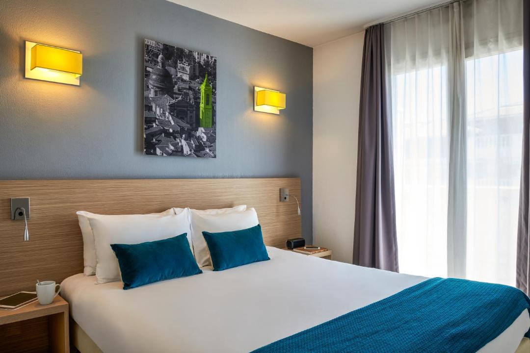 Photo of Bedroom in Les Baumettes