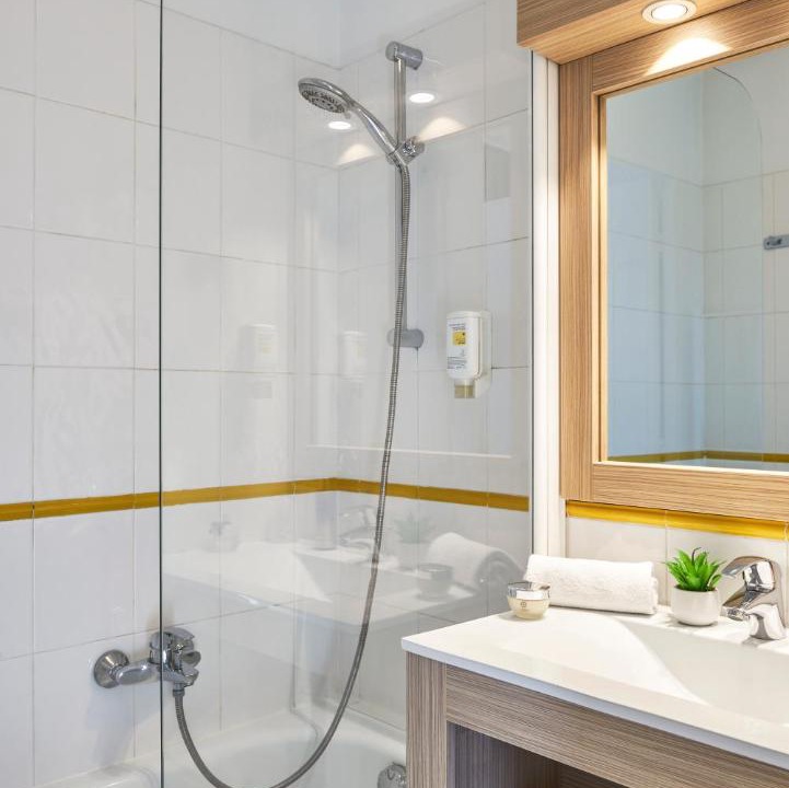 Photo of Bathroom in Les Baumettes