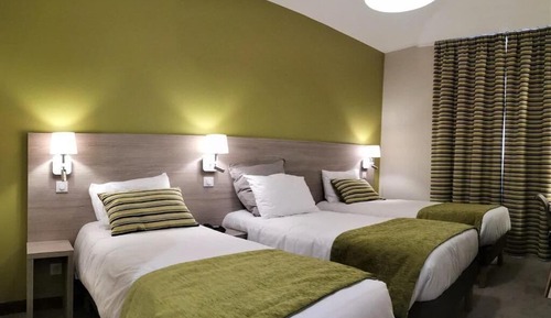 Triple Room