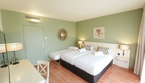 Deluxe Double or Twin Room, Terrace, Garden View