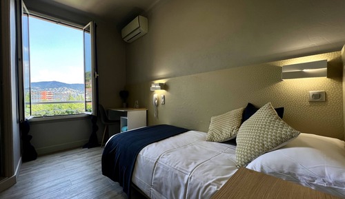 Standard Single Room, 1 Twin Bed, Mountain View
