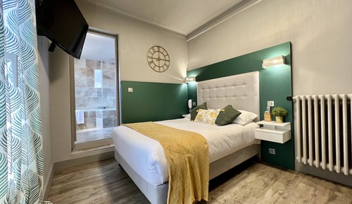 Standard Double Room, 1 Double Bed, Mountain View