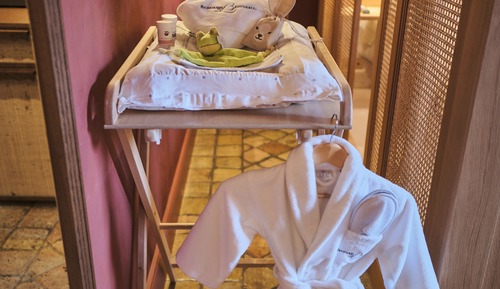 Suite (Cocoon)