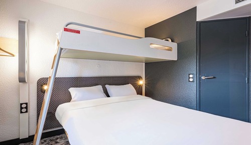 Standard Triple Room, Mobility Accessible, Non Smoking