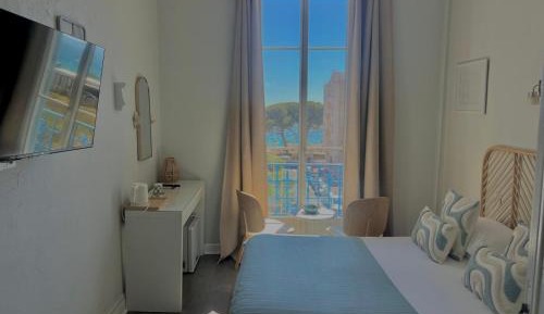 Classic Room with Sea View 